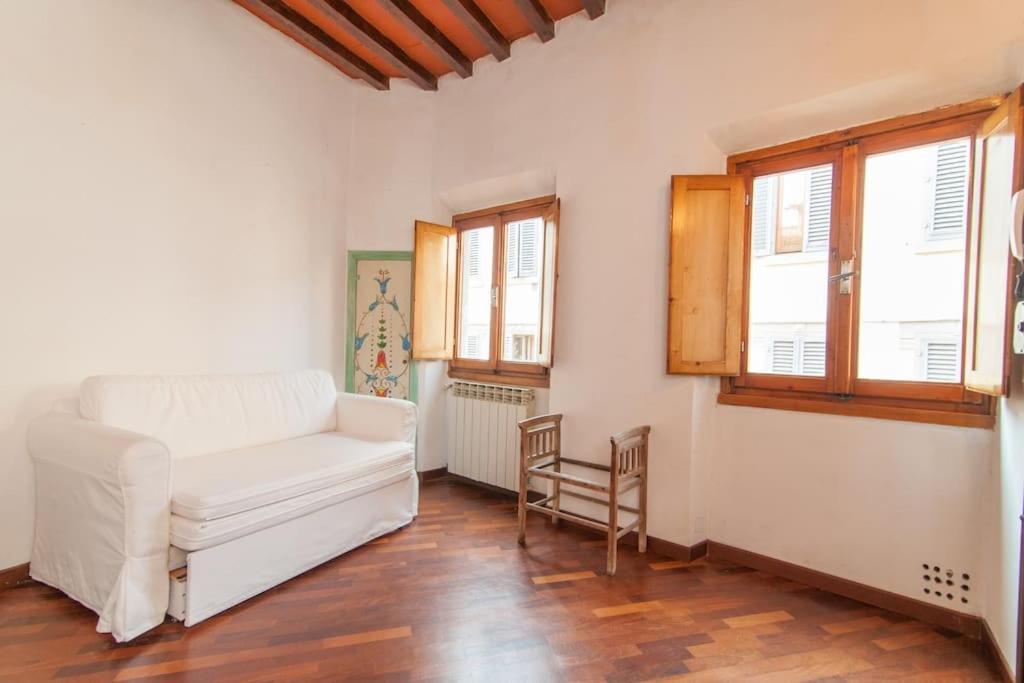 Romantic Apt In San Frediano Firenze Bagian luar foto